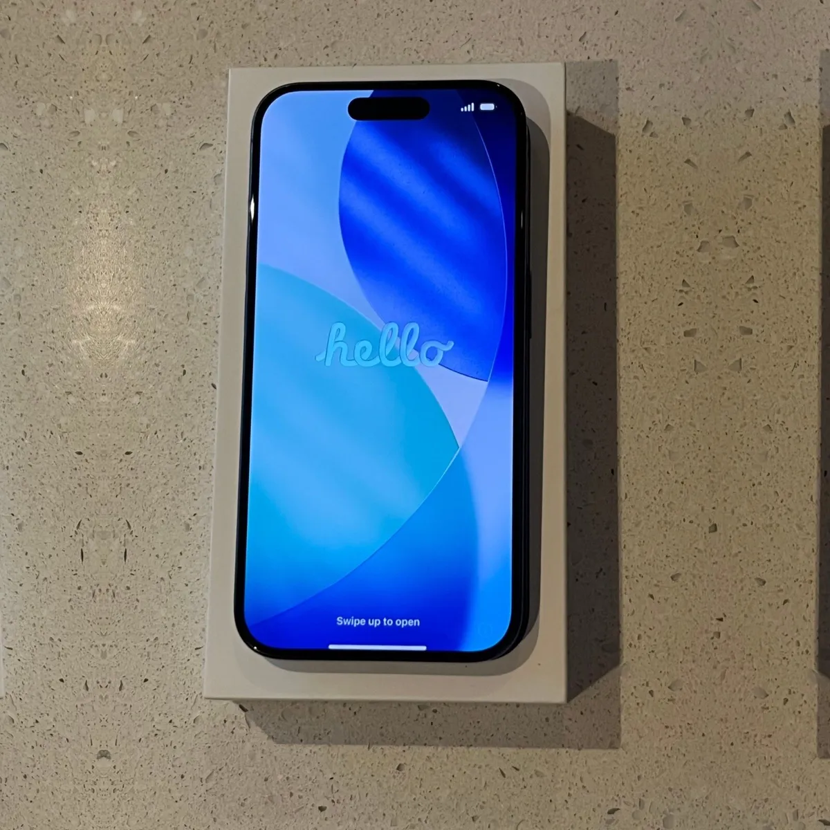 Iphone 15 Pro - Image 2
