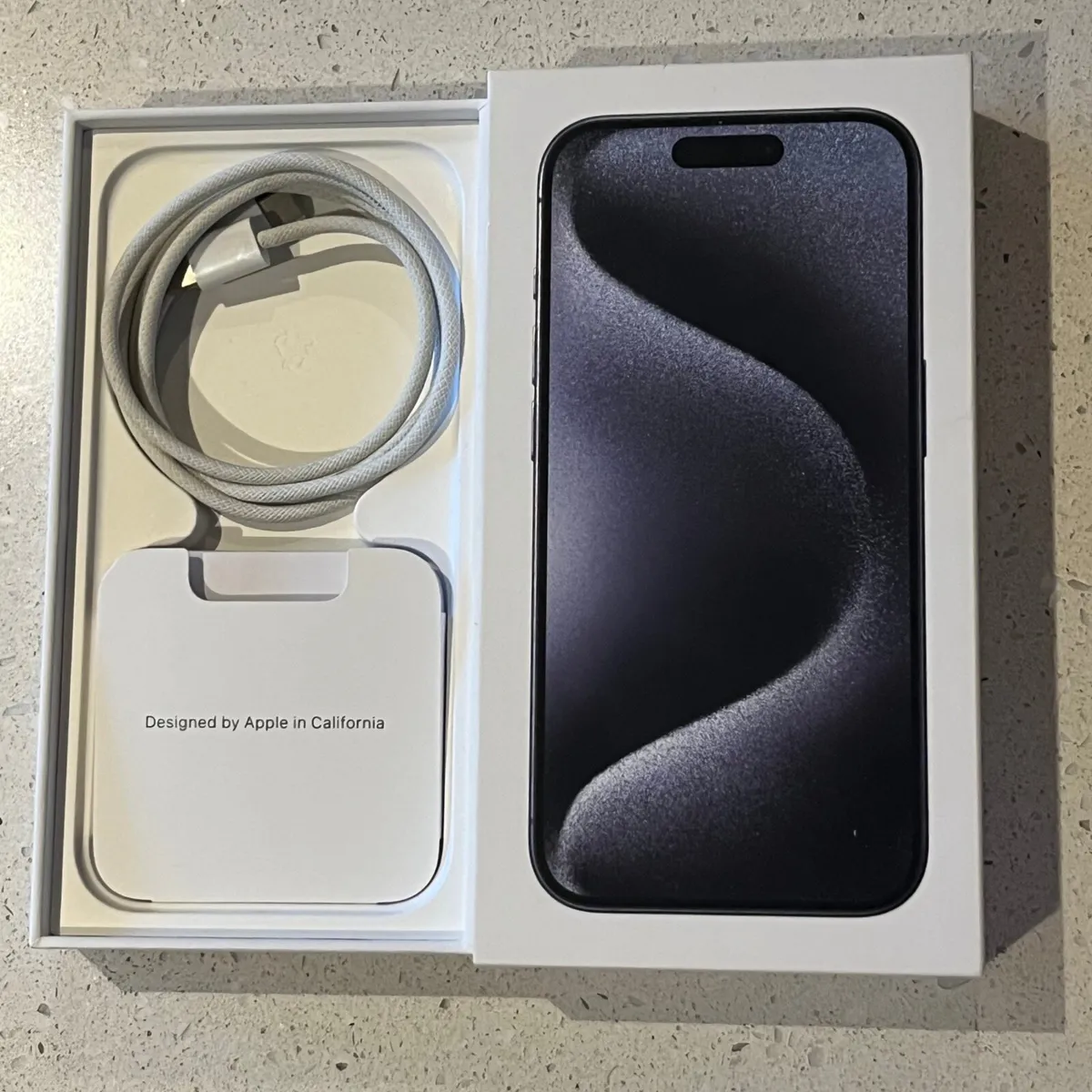 Iphone 15 Pro - Image 3