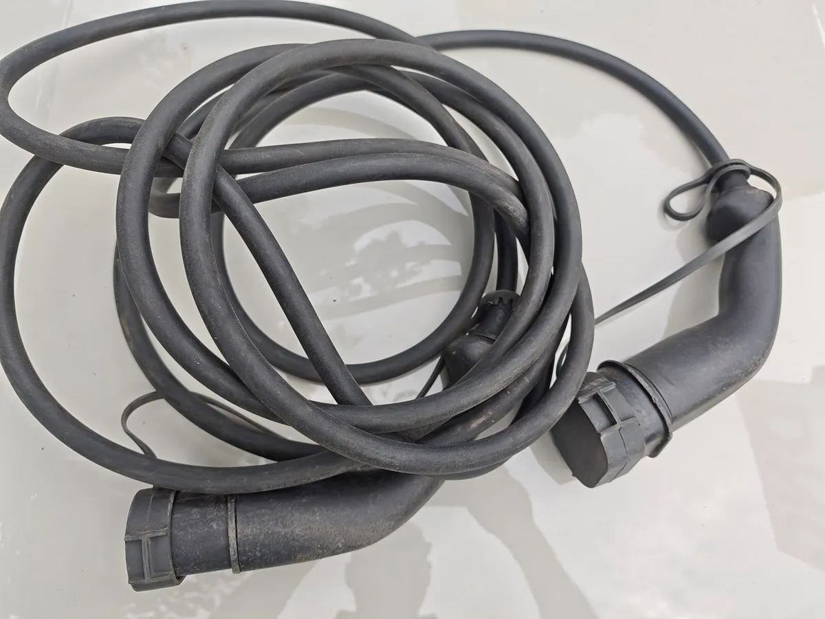 Nissan Leaf Car Charging  cable