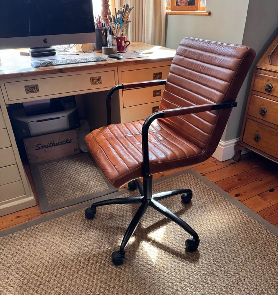 Executive Chair - Image 1