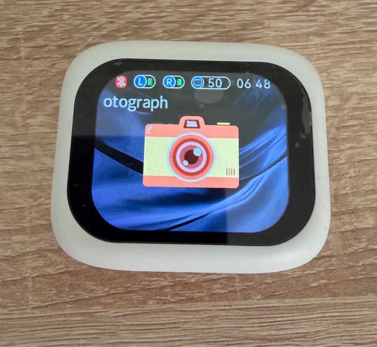 New Wireless Headphones with ANC and Colour Screen - Image 1
