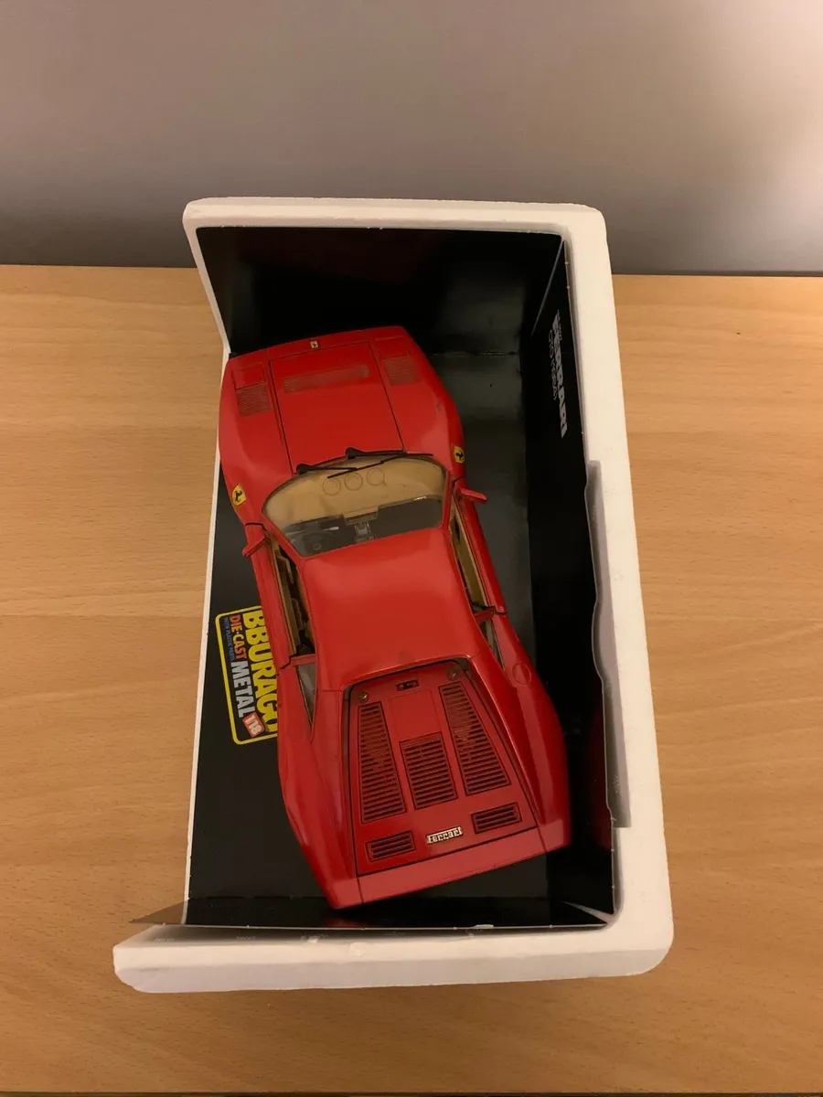 1984 Ferrari GTO 1/18 Burago Model Car - Image 4