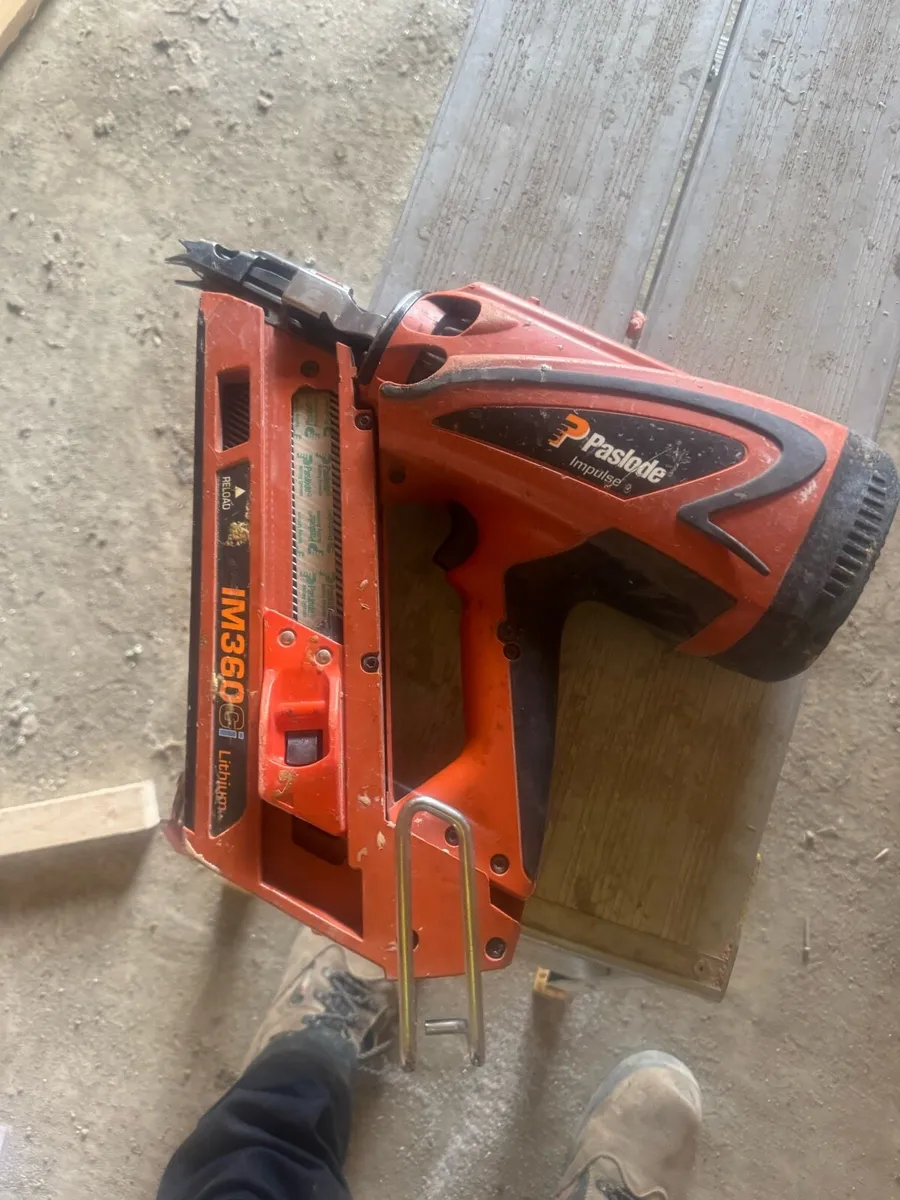Paslode nail gun - Image 2