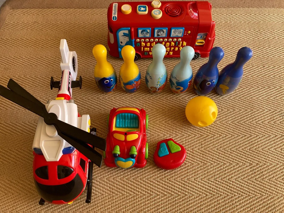 Large Bundle of Toys - Image 4