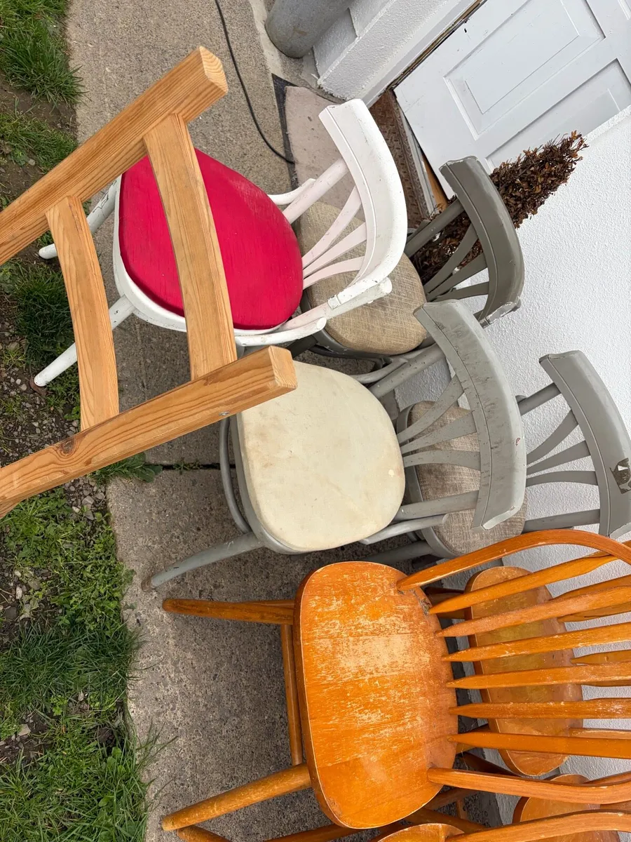 random kitchen chairs €10 each all for €50 - Image 3