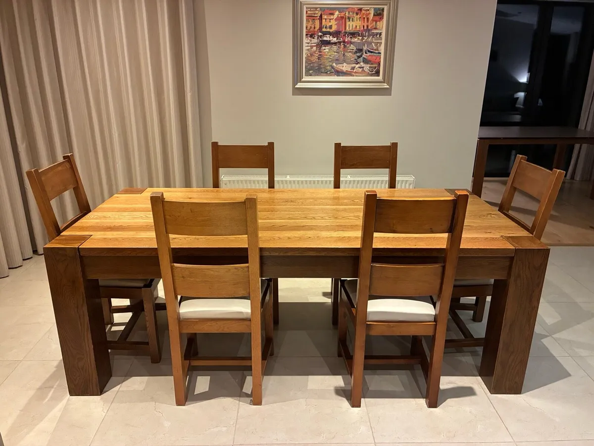 Dining Room Table & Chairs - Image 1