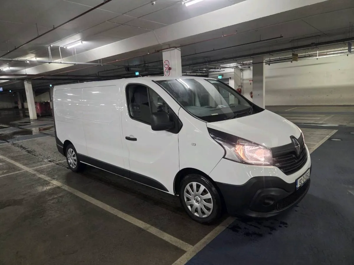 Renault traffic - Image 1