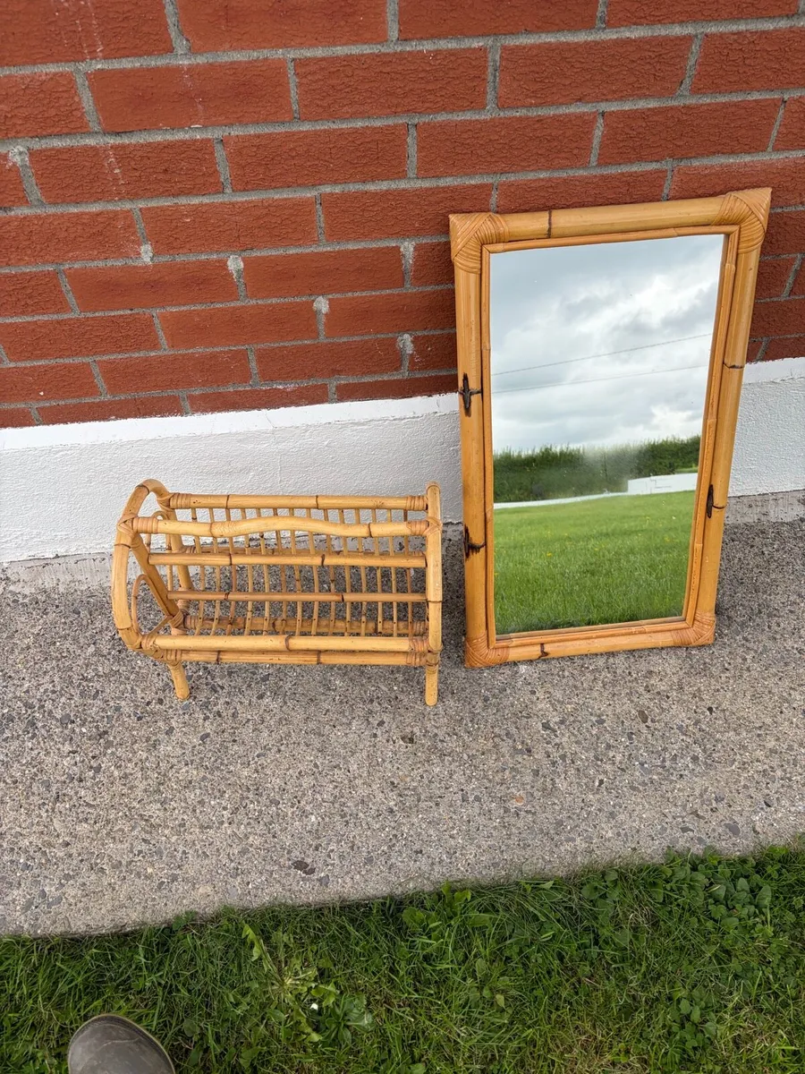 bamboo mirror + magazine holder €25 together - Image 2