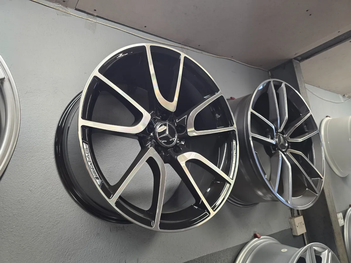 **Special** 19" Mercedes C43 Style