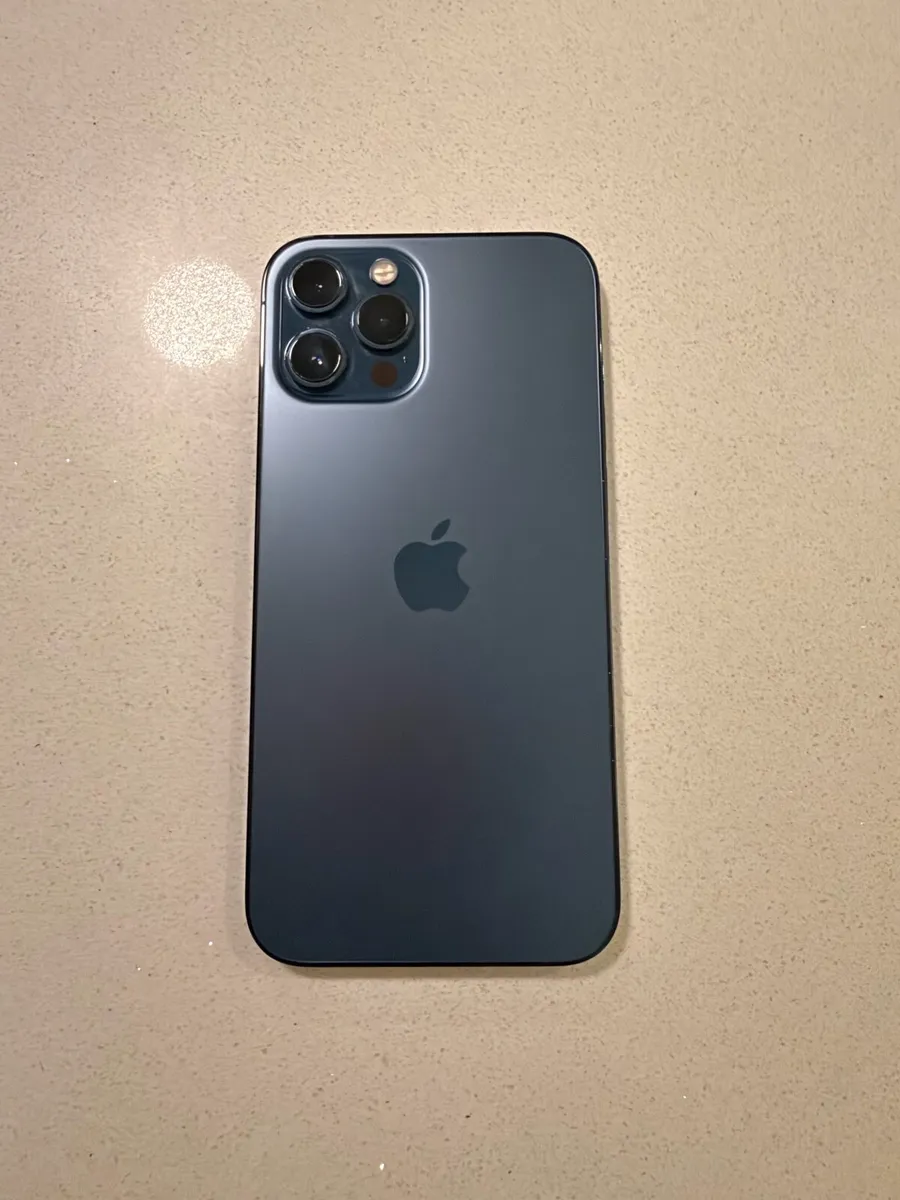 iPhone 12 Pro Max - Image 1
