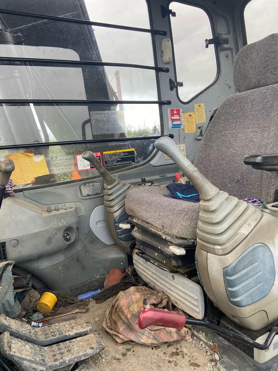 Hitachi 100-5 - Image 3