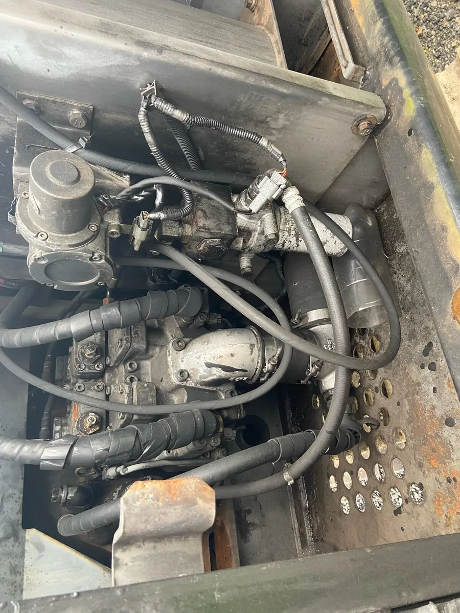 Hitachi 100-5 - Image 4