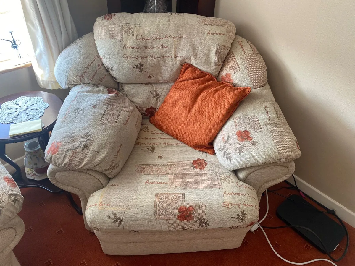 3 piece suite - Image 2