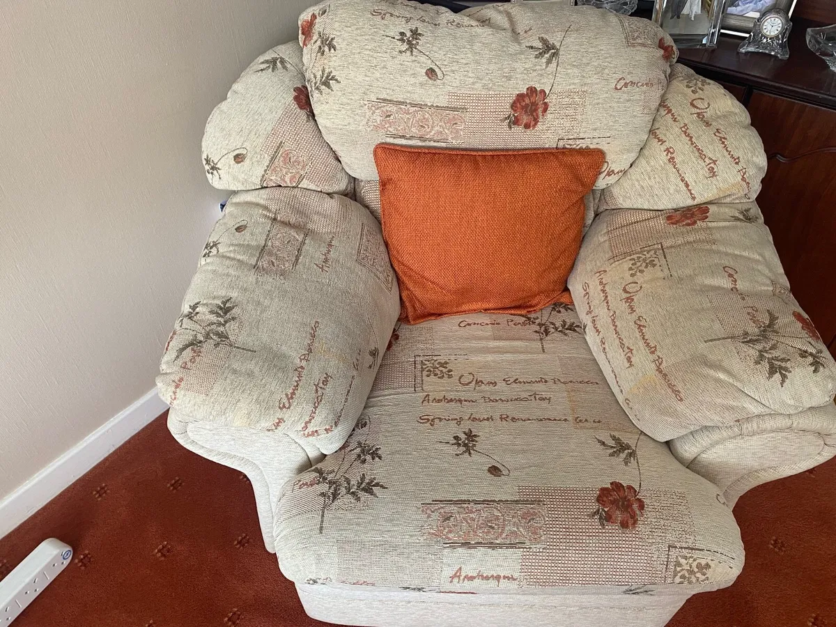 3 piece suite - Image 3