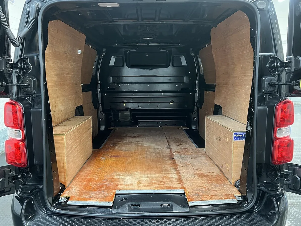 2023 Vauxhall Vivaro Panel Van - Image 2