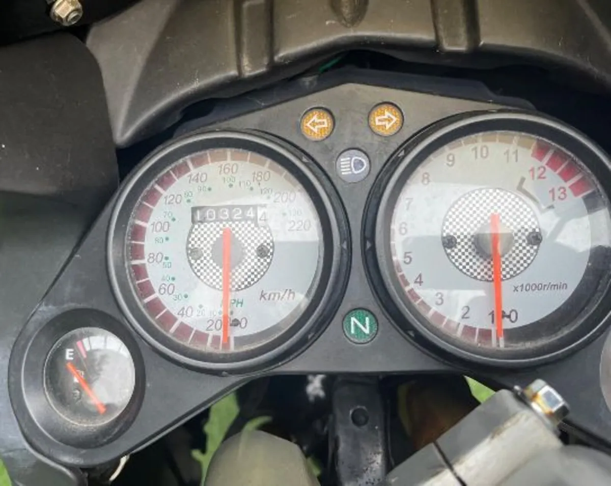 LEXMOTO XTR S 125 - 2017 - Image 2