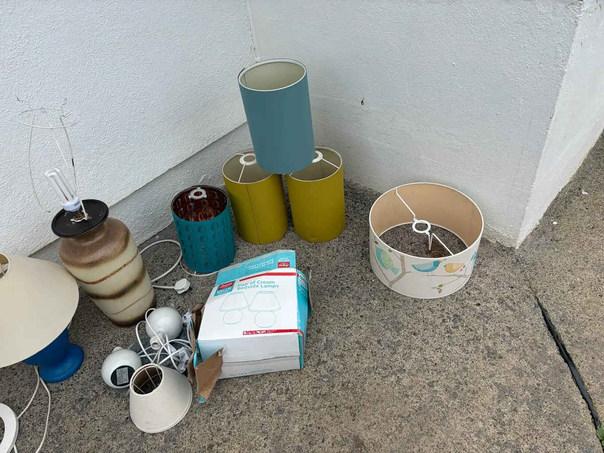 lamps + shades €20 together - Image 2