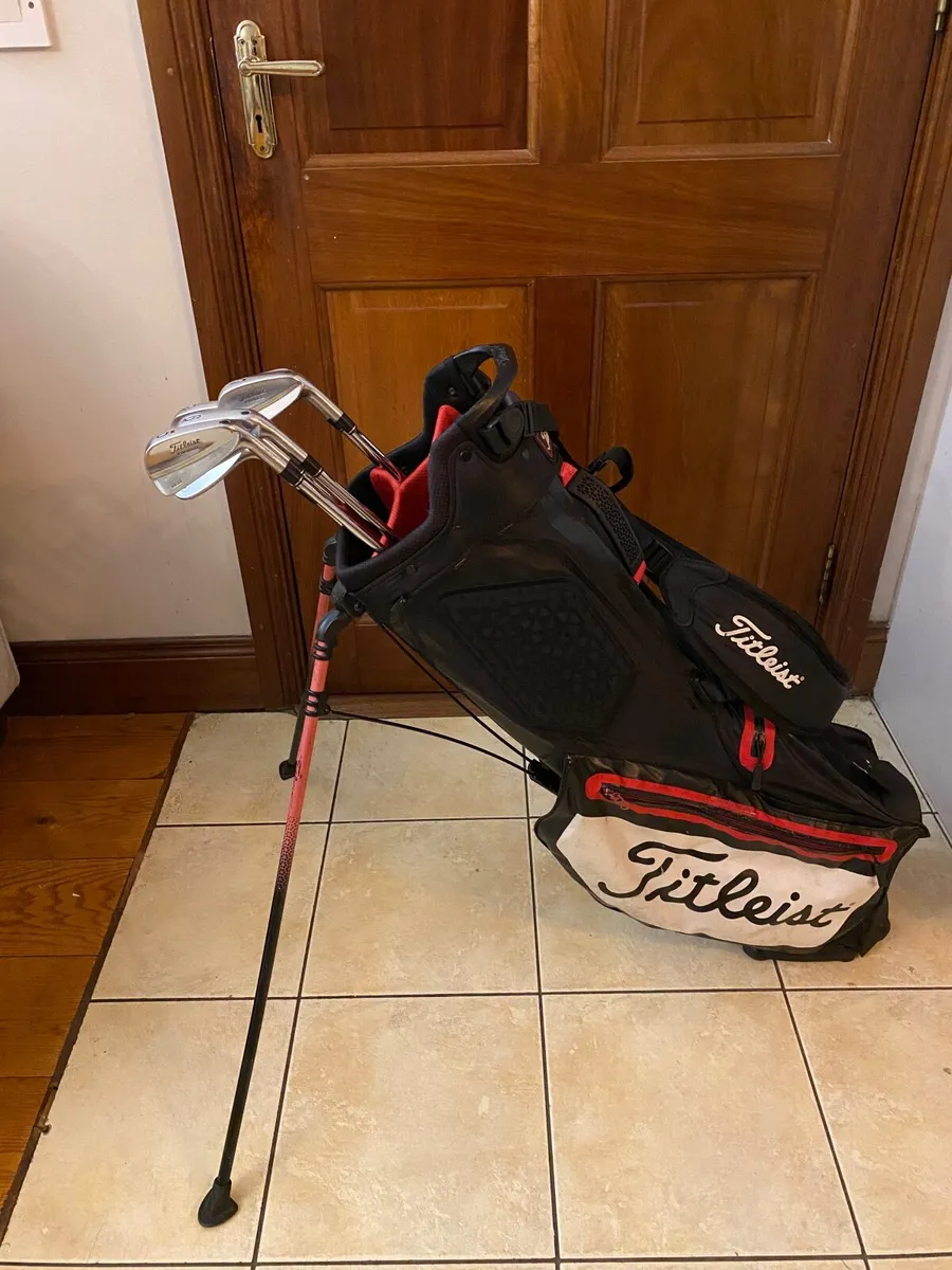 Titleist 660 Forged Irons 5-PW Stiff Flex & Bag - Image 3
