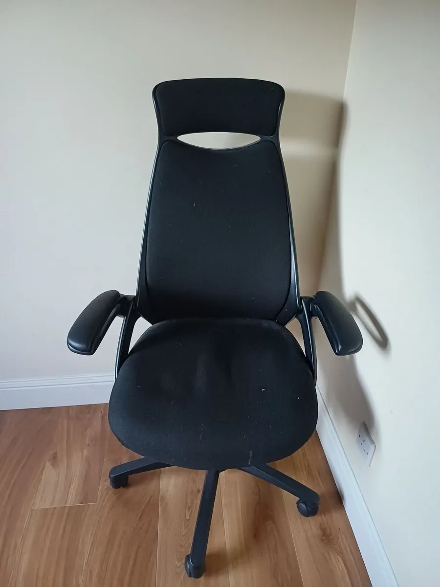 Swivel Chair