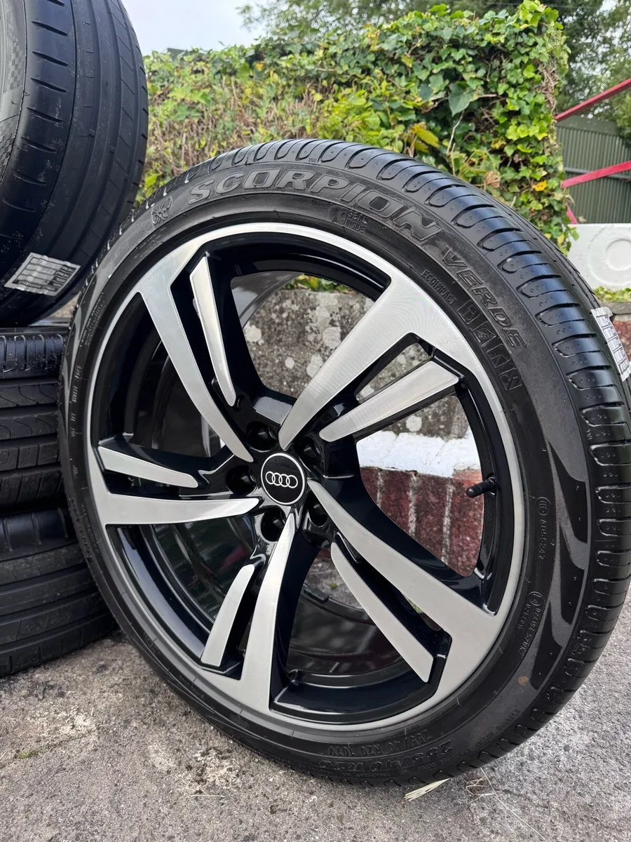 Genuine Audi A7 Alloys - Image 1