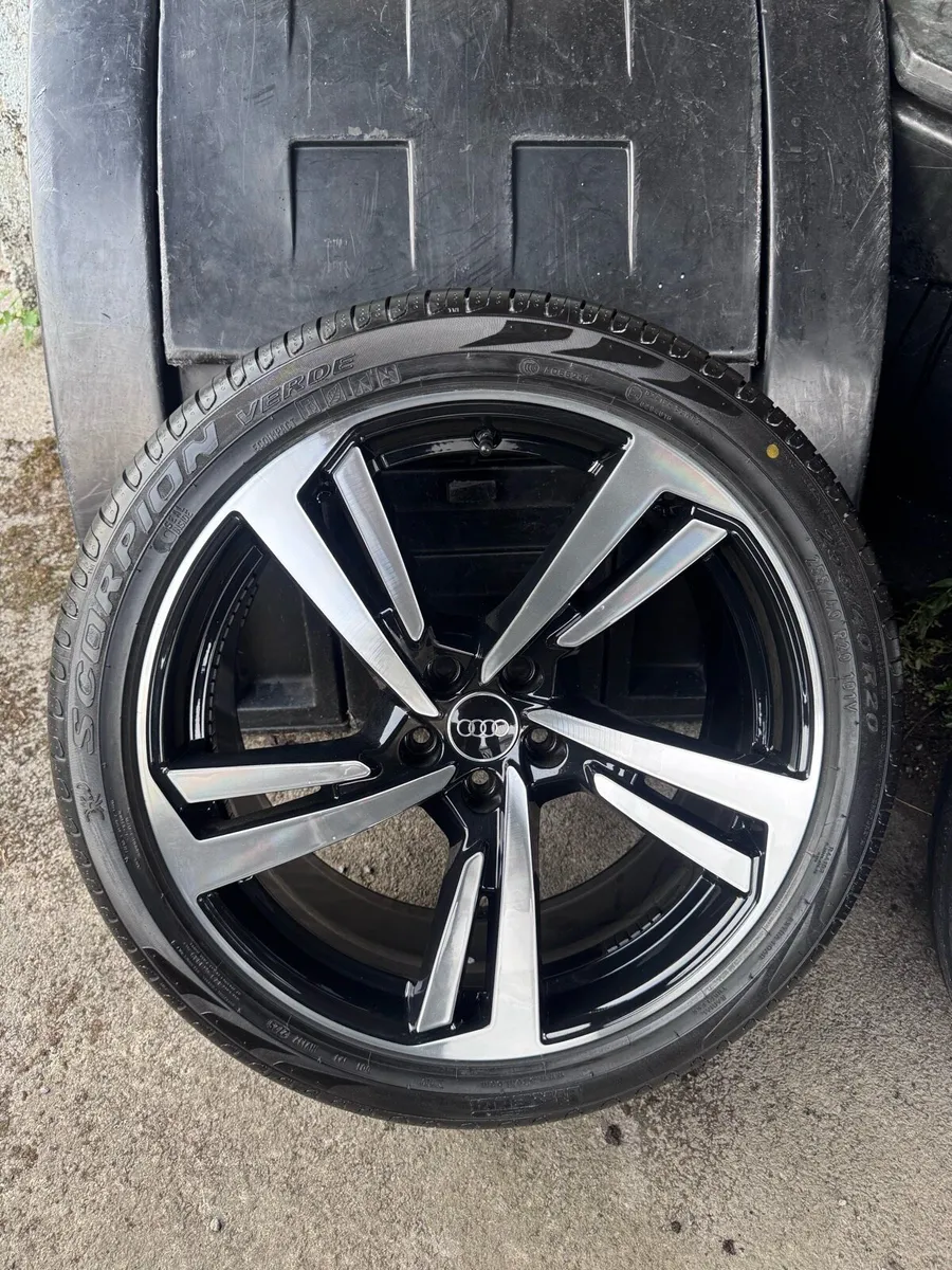 Genuine Audi A7 Alloys - Image 4
