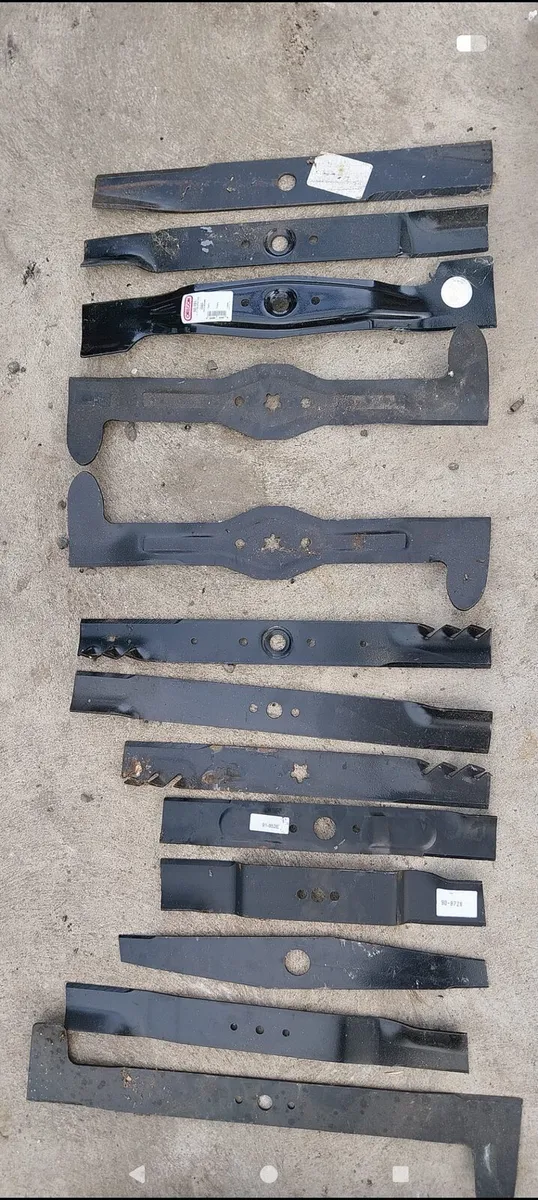 Lawnmower blades - Image 1