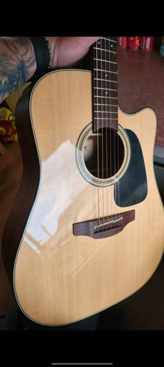 Takamine P2DC - Image 2