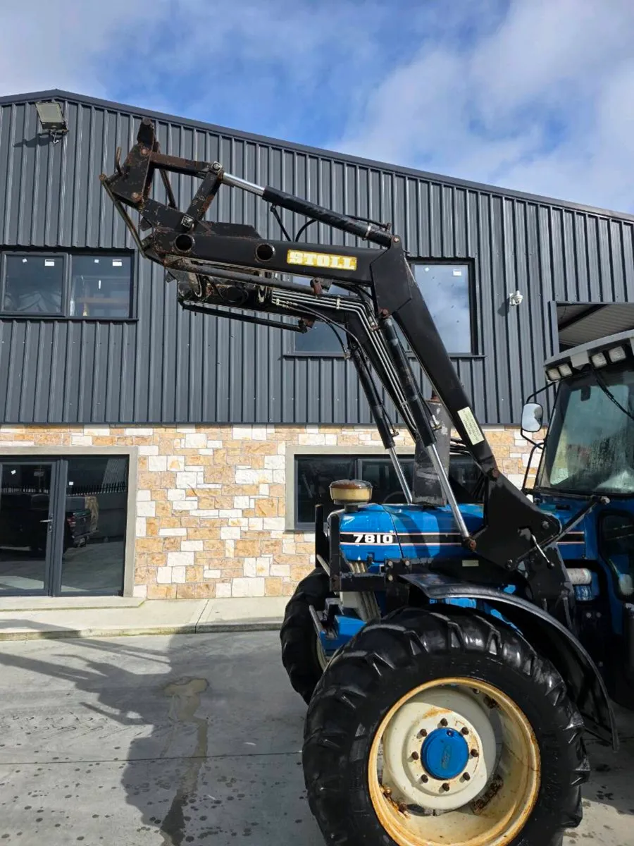 Stoll loader to suit Ford 7810 - Image 1