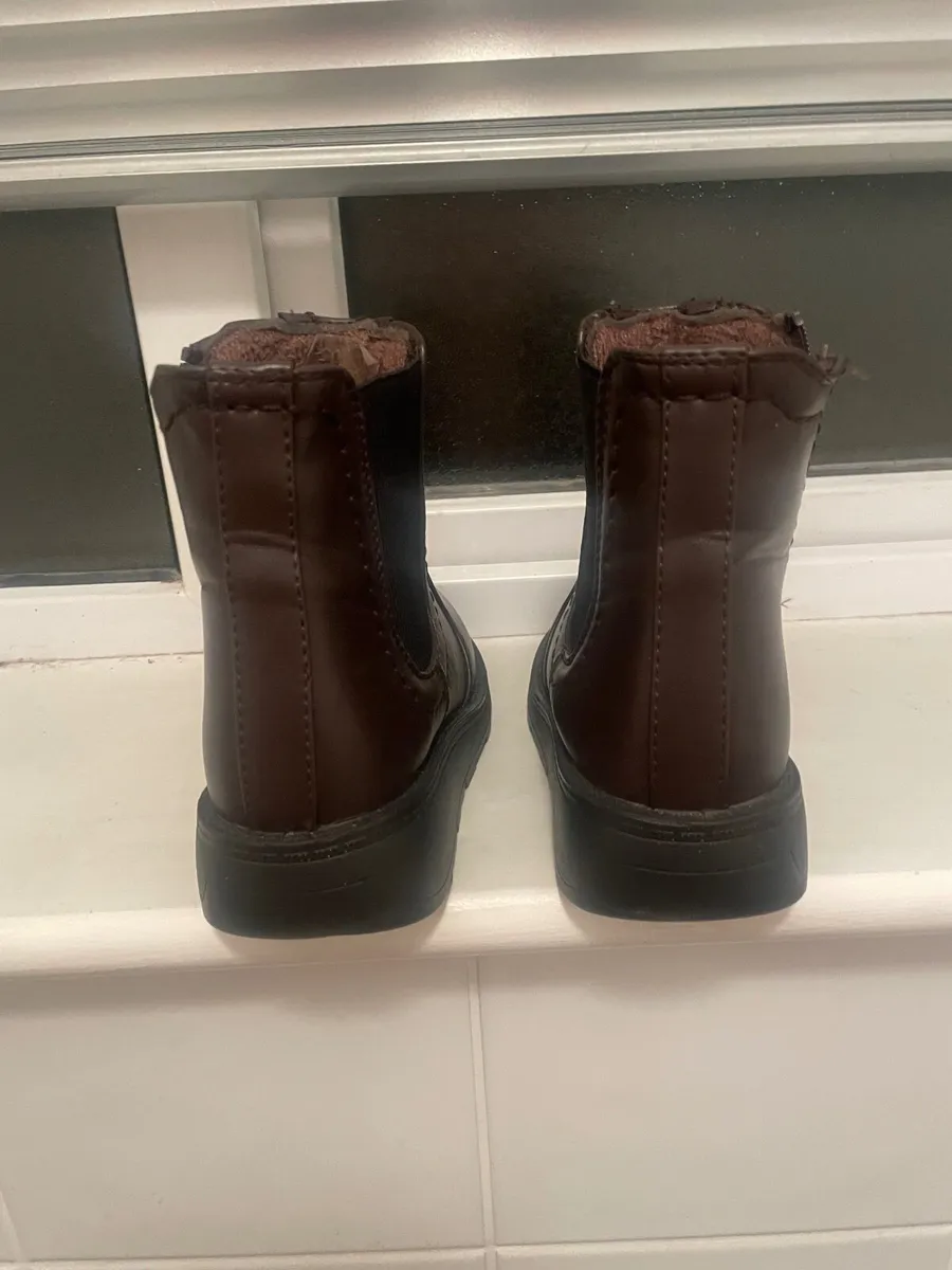 Ladies brown ankle boots - Image 3