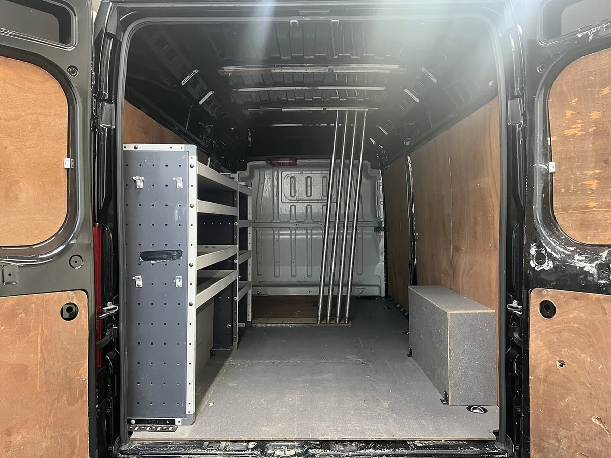 2019 Peugeot Boxer Panel Van - Image 2