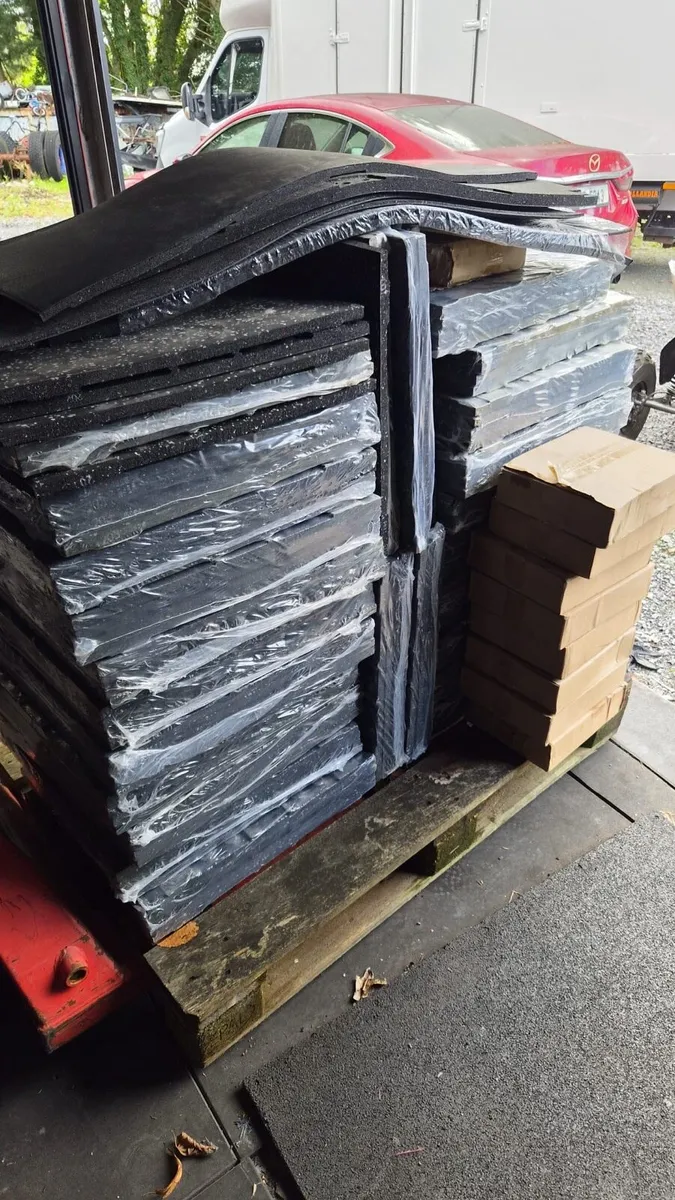⭐️⭐️GYM FLOORING MATS⭐️⭐️ - Image 1