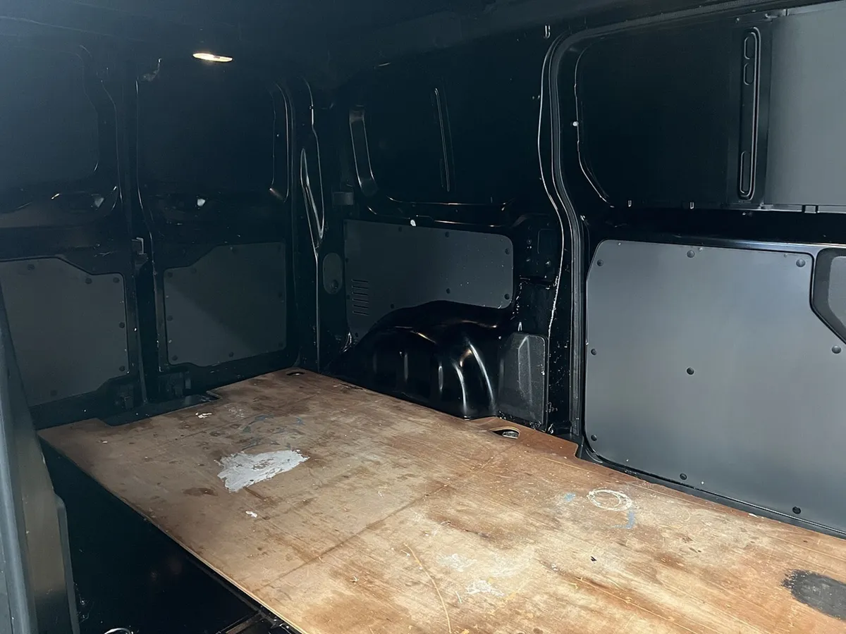 2022 Citroen Dispatch Panel Van - Image 4