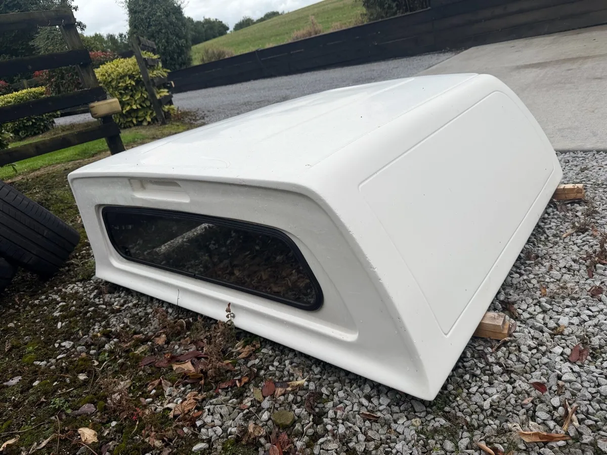 Amarok canopy - Image 2
