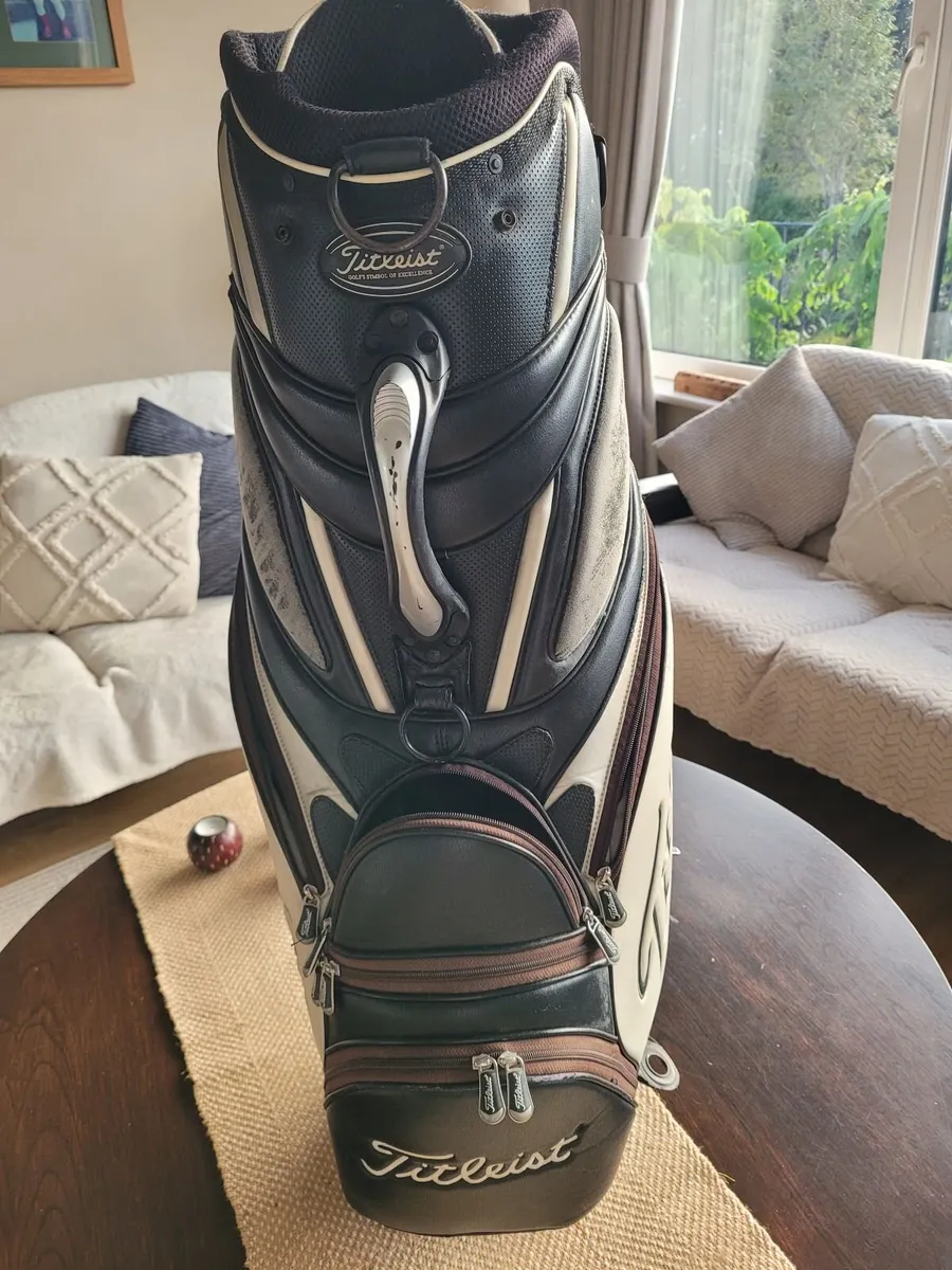 Golf - Image 4