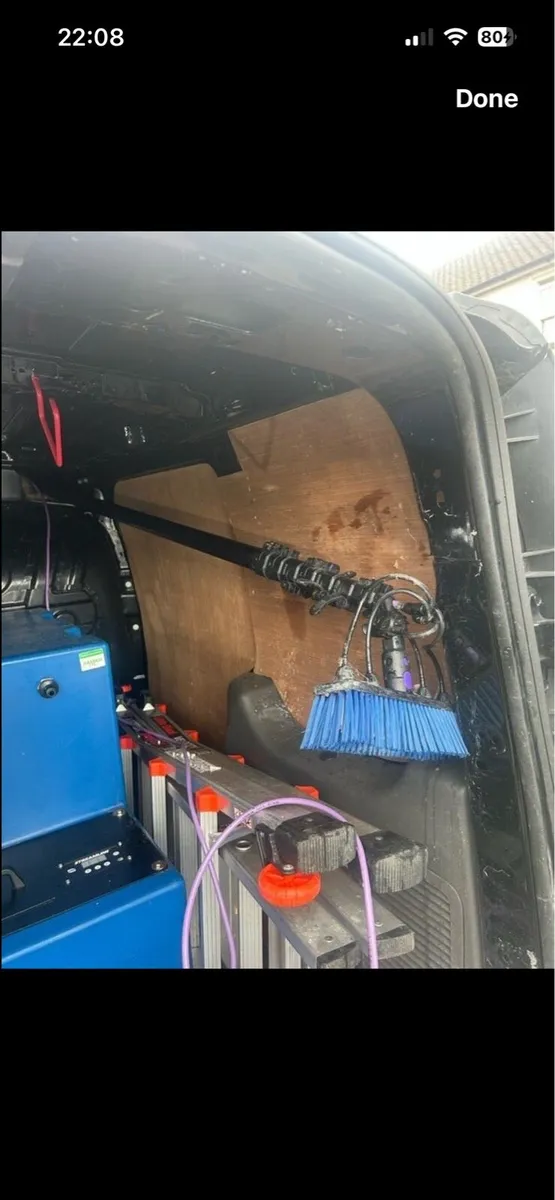 Window cleaning - Image 3