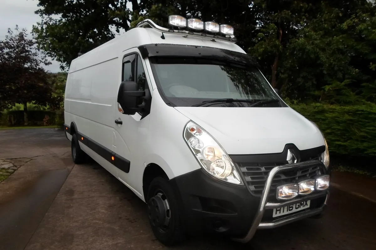 Renault Master 2016 - Image 1