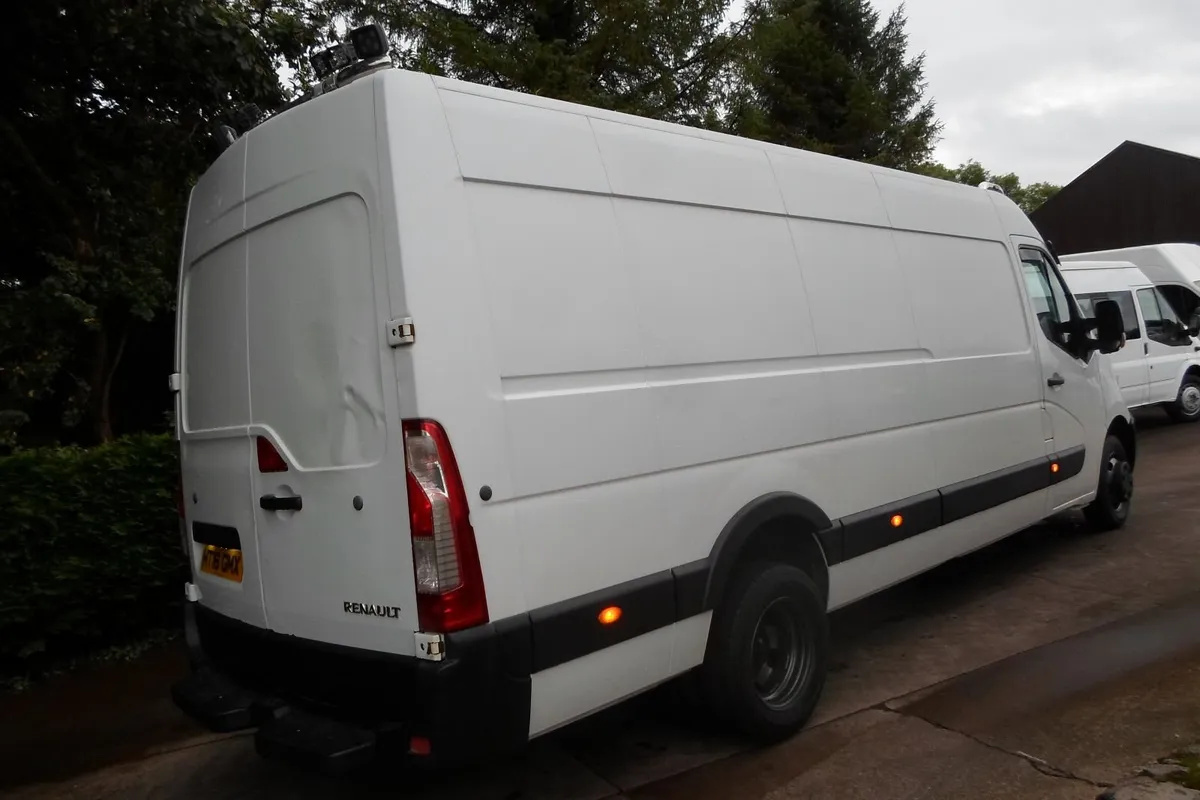 Renault Master 2016 - Image 4