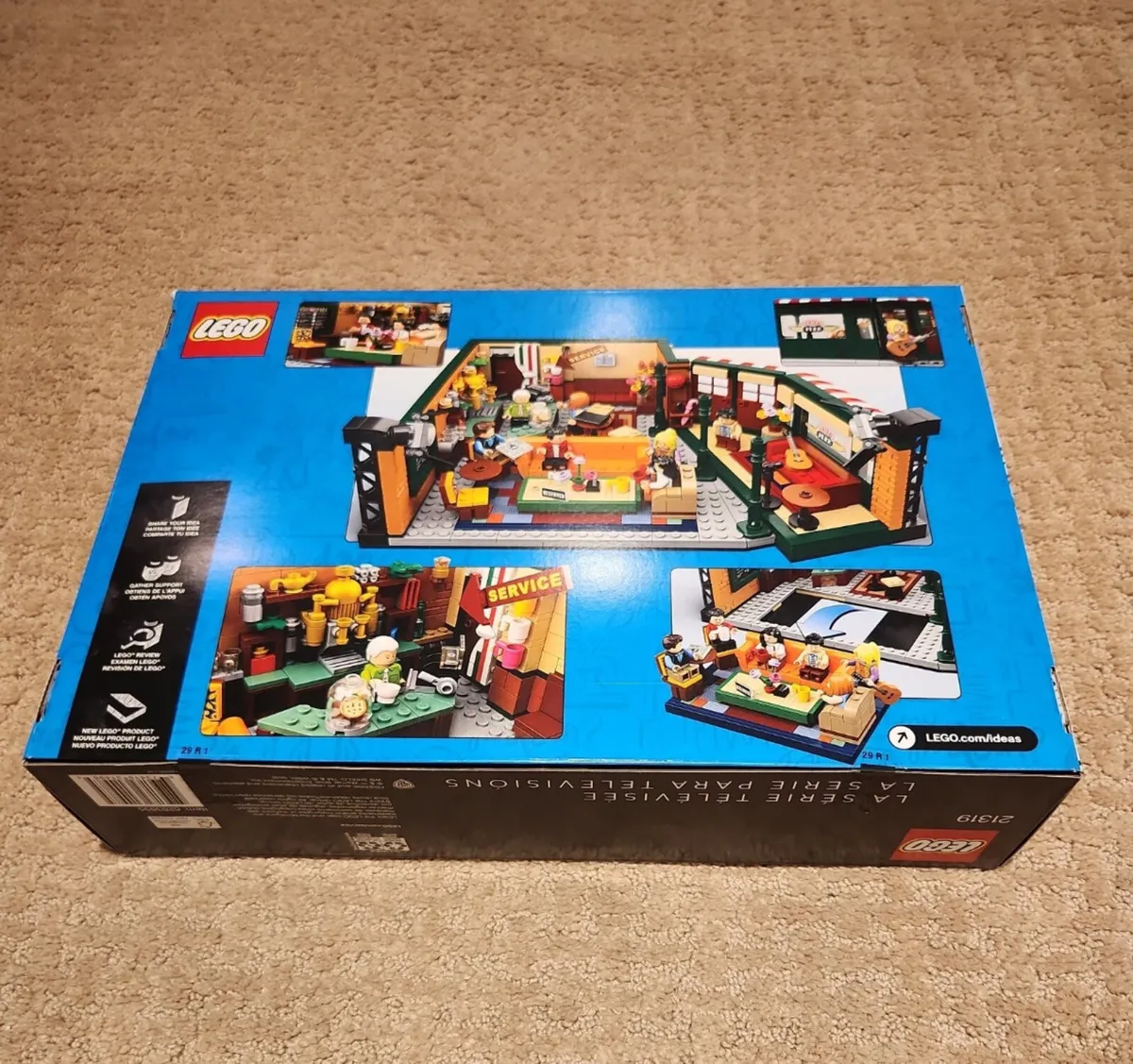 Lego IDEAS Central Perk #21319 - Image 2