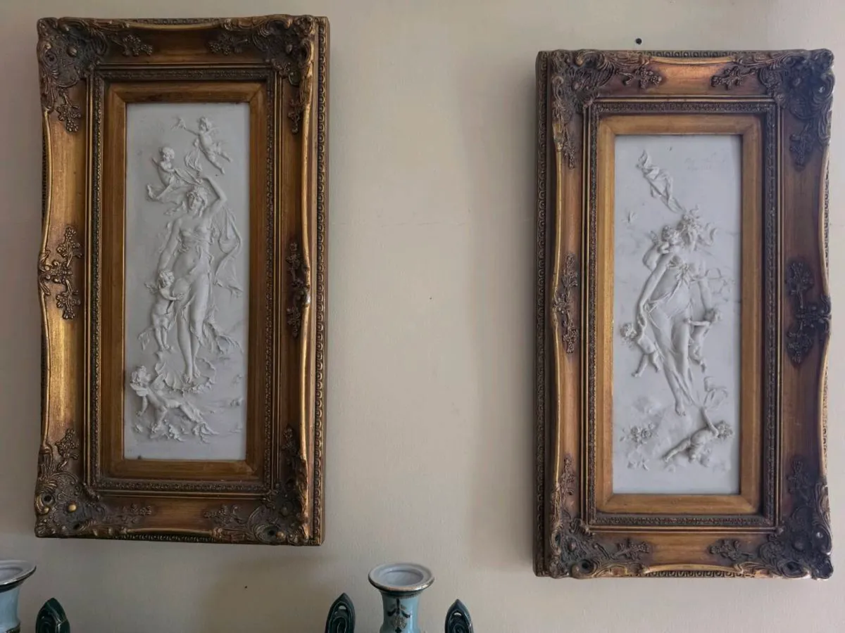 A superb pair of vintage marble plaques - Image 4
