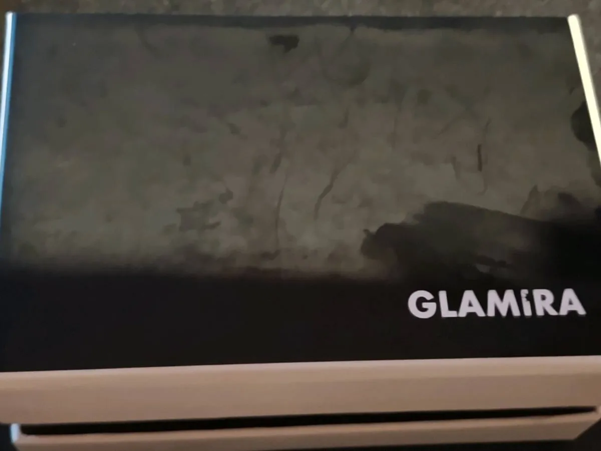 New in box Glamira 9k rose gold ring - Image 4