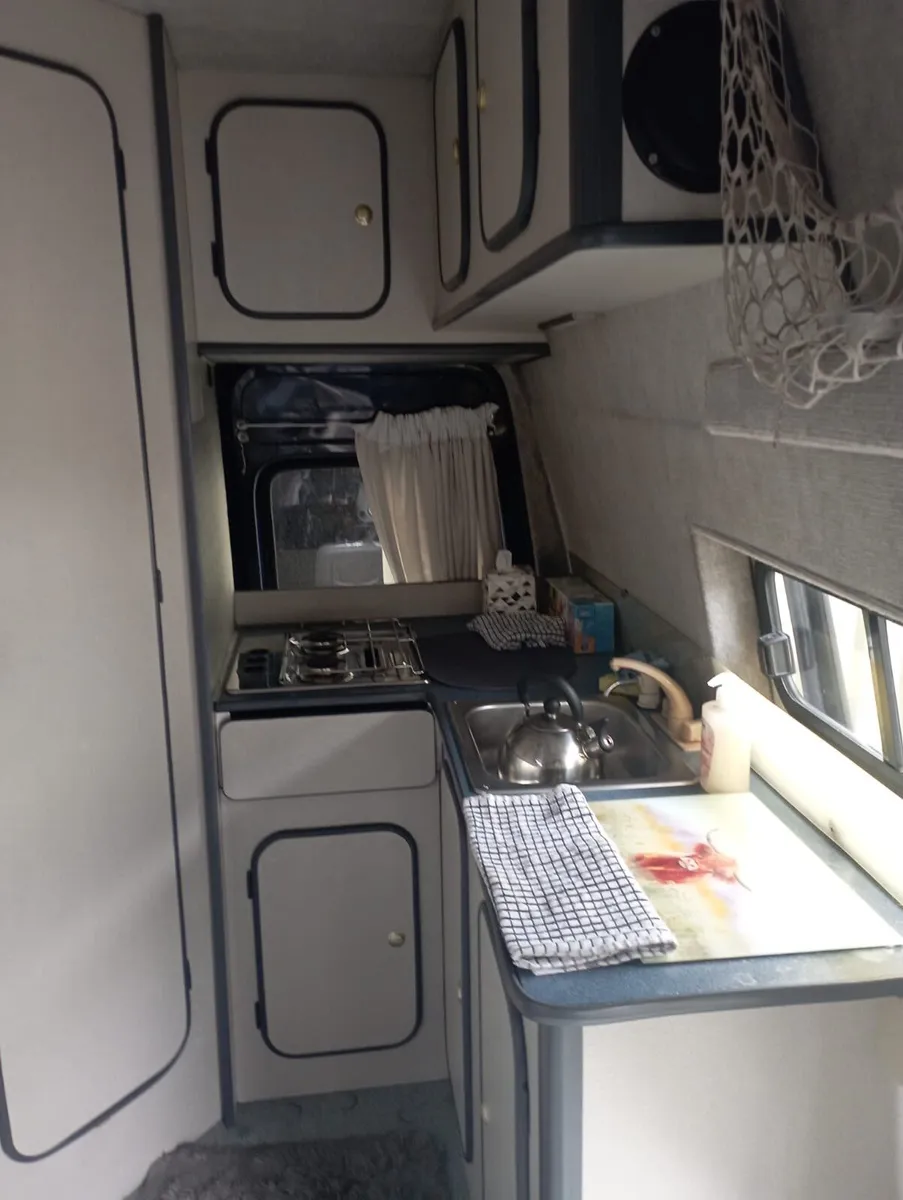 Camper - Image 4
