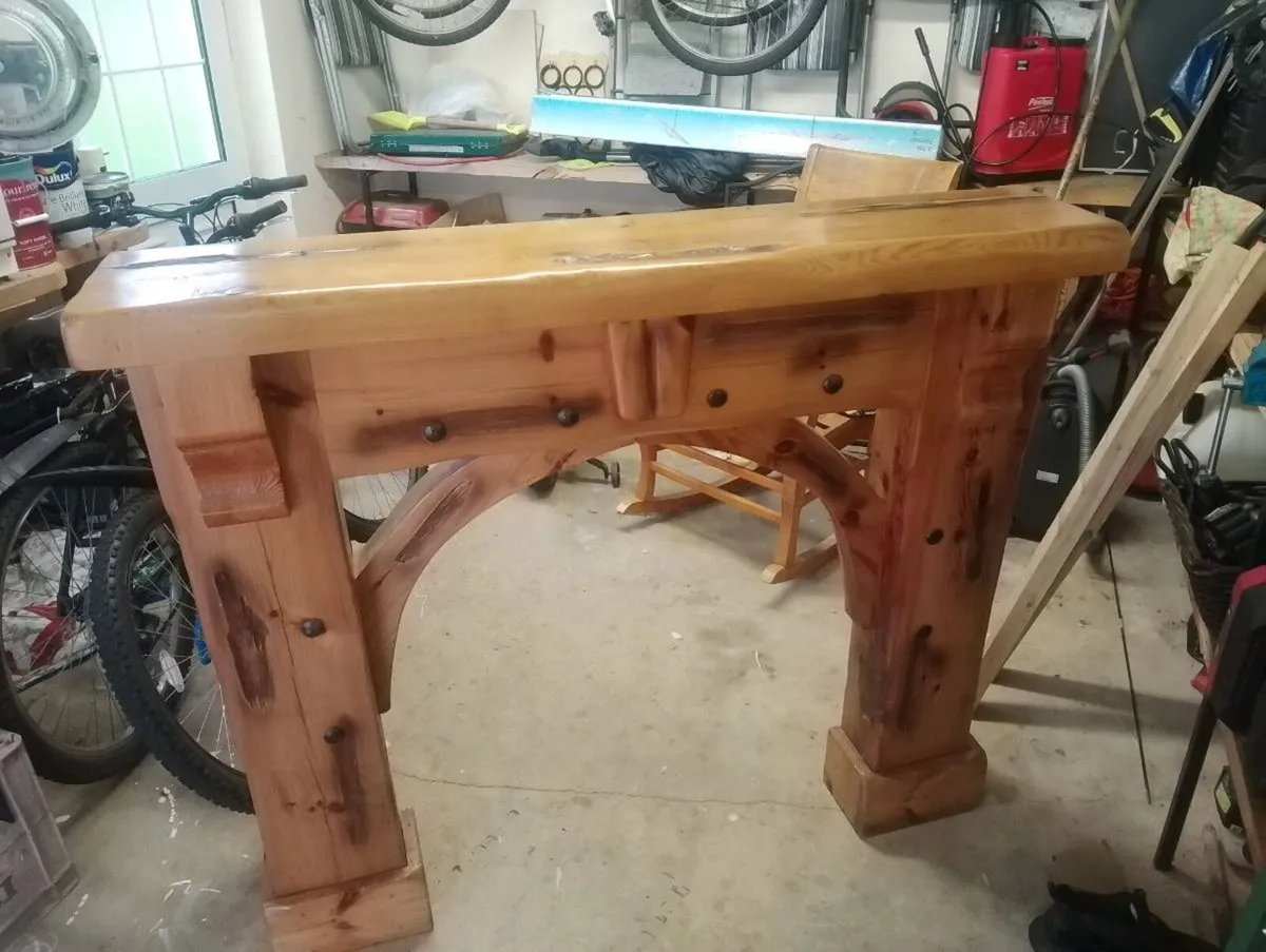Fire surround - Image 1