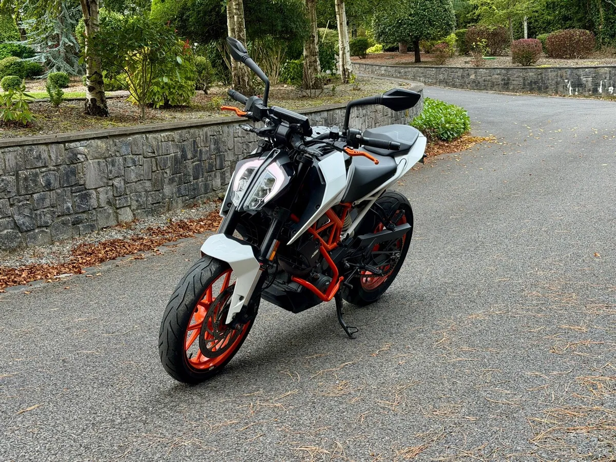 KTM Duke 390 2017 - Image 4
