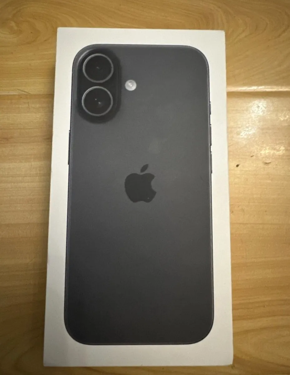 iPhone 17 256GB Unlocked 100% Battery EU model - Image 3