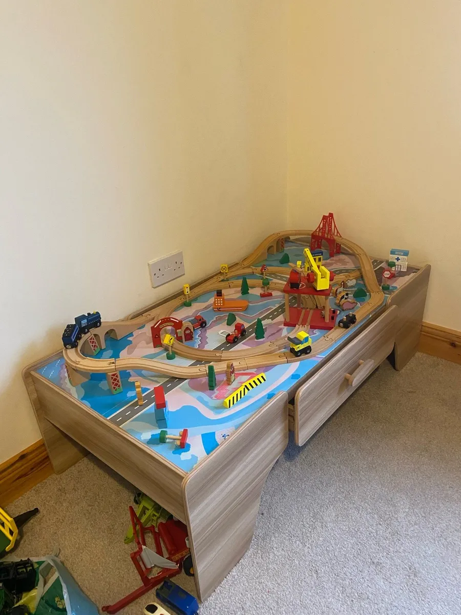 Kids wooden train tracks on table - Image 3