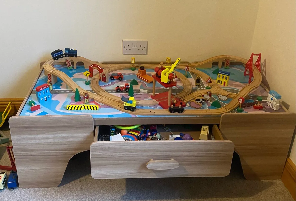 Kids wooden train tracks on table - Image 4