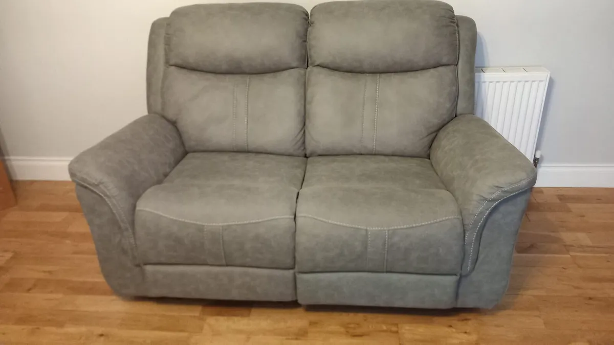 Sofa - Image 3