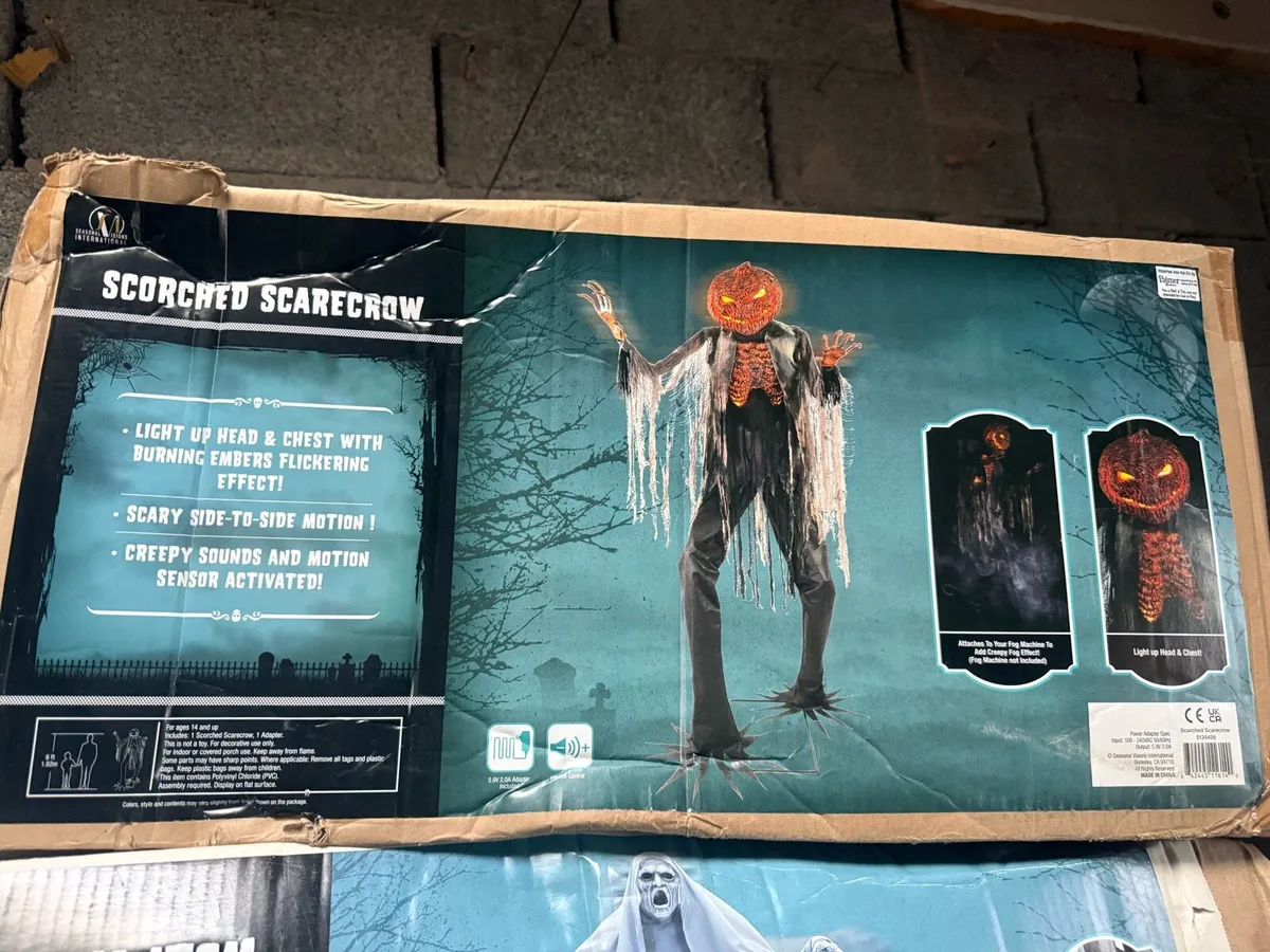 Halloween figures - Image 1
