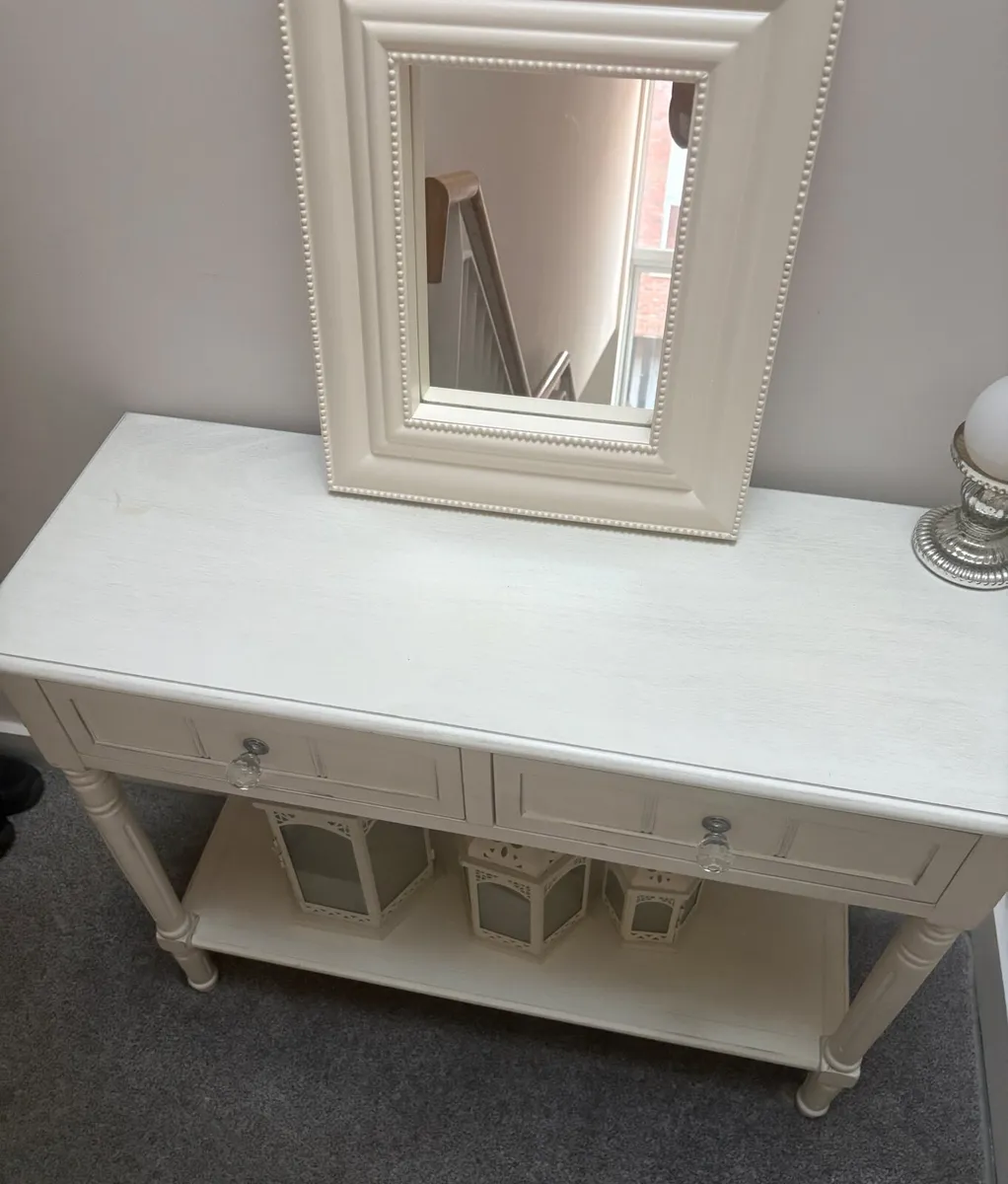 Hall table set - Image 1