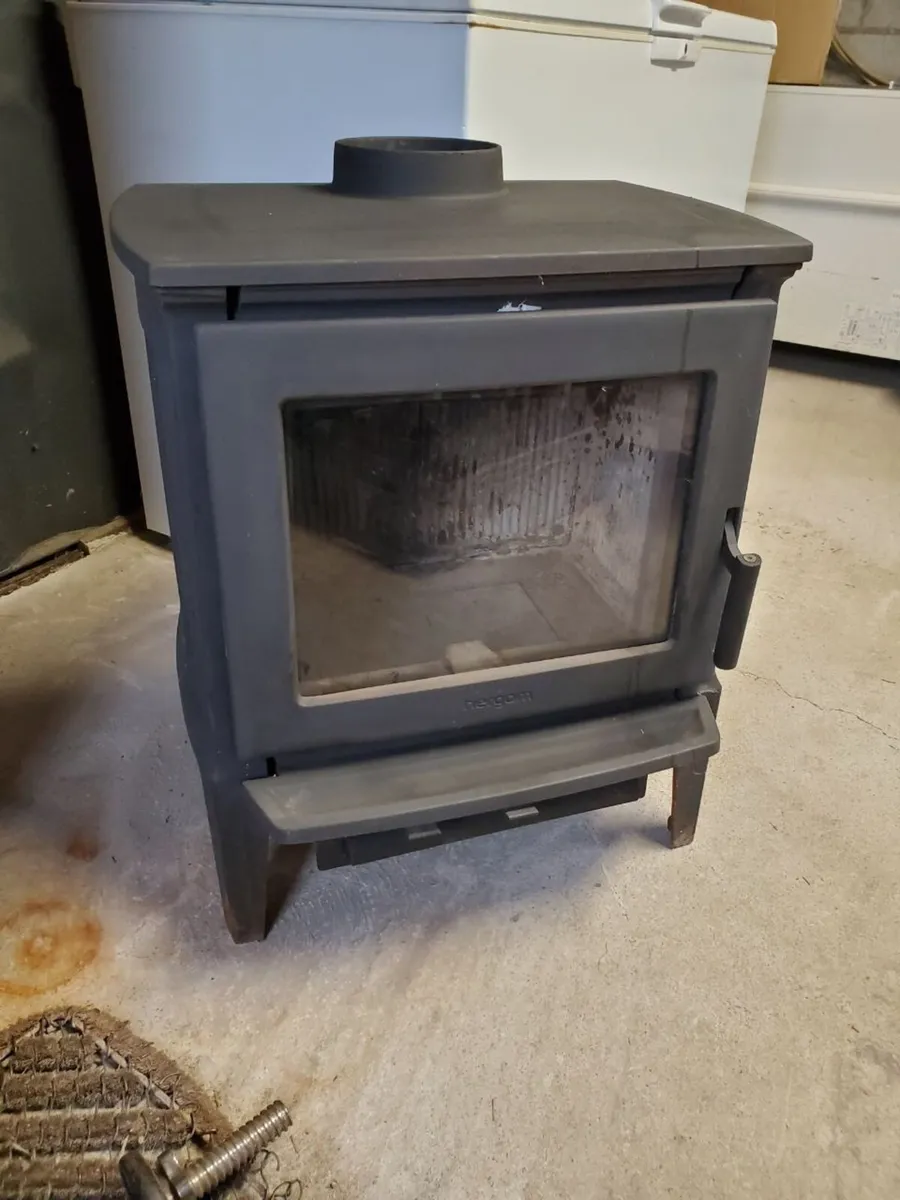 Wood burning stoves for sale - Image 1